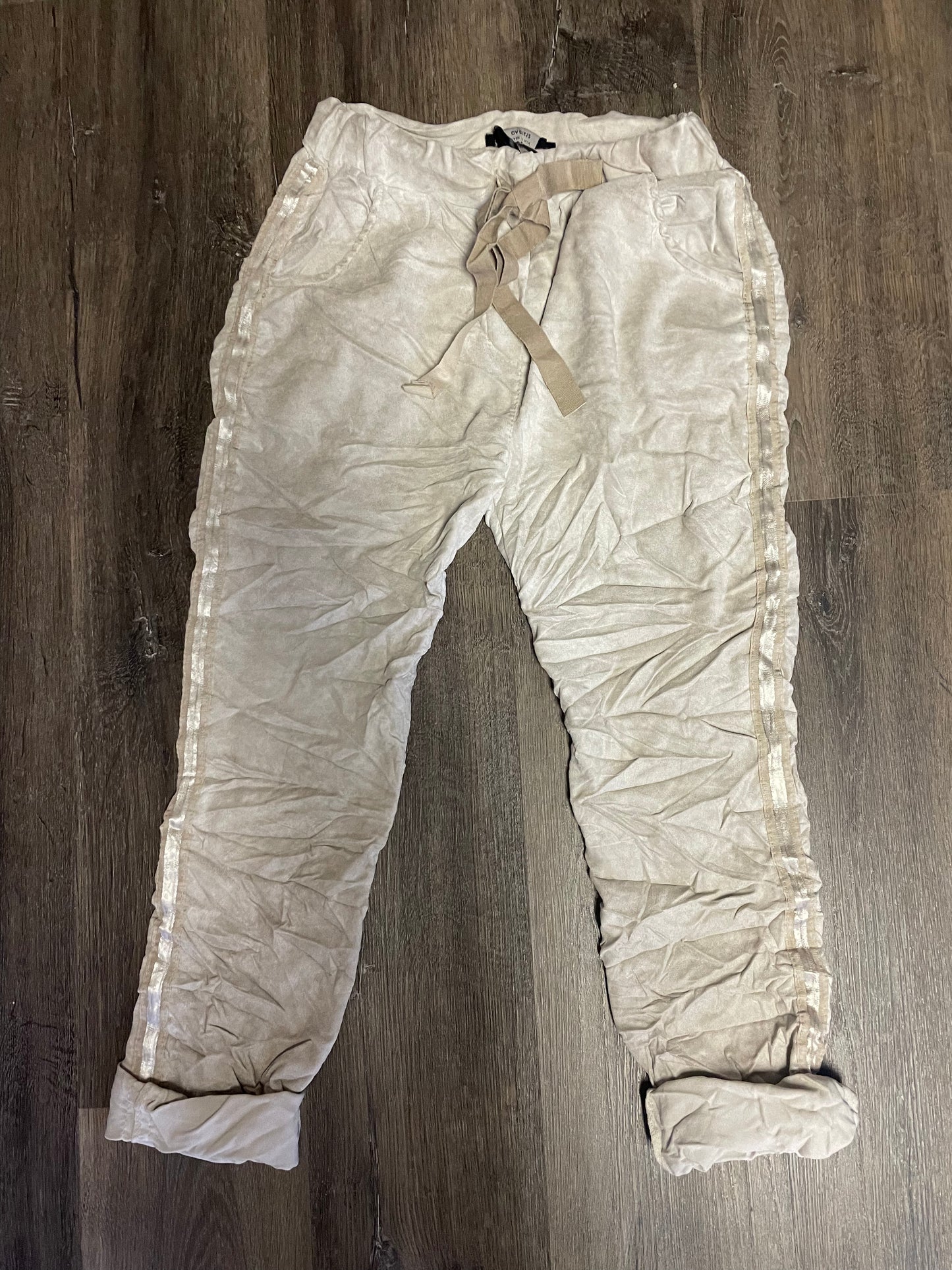 Magic Pants/Crinkle Joggers - Mineral Wash Beige